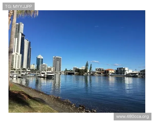探索黄金海岸：澳大利亚最迷人的海滩与旅游胜地